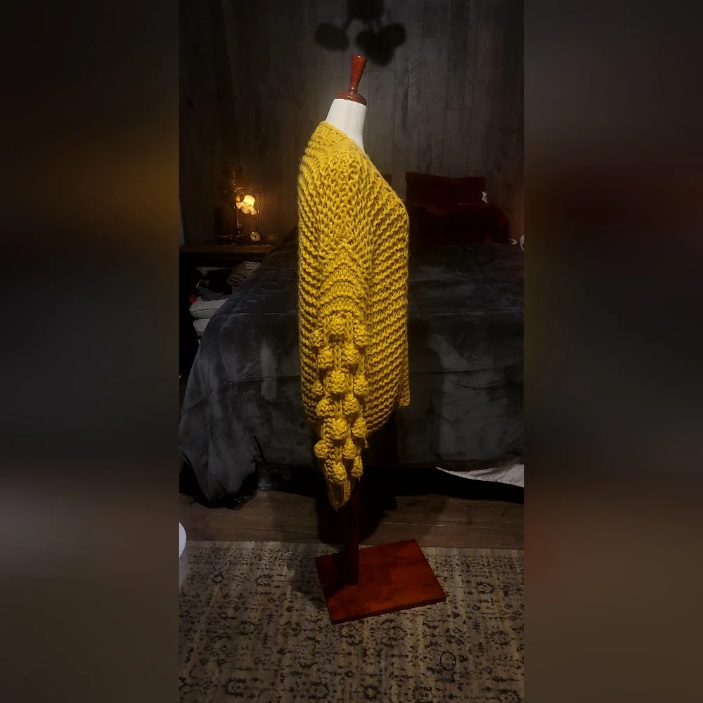 Wish List Chunky Mustard Yellow Balloon Sleeve Sweater – Size M/L - Picture 6 of 7